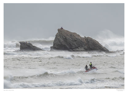 CYCLONE ALFRED AT CURRUMBIN ROCKS